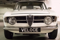 Alfa Romeo GT1300 Junior Scalino