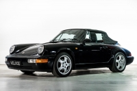 Porsche 964 Carrera 4 Cabriolet